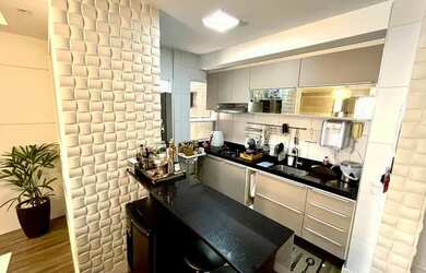 Imagem: O apartamento possui 3 Dormitórios, 2 Banheiros, 2 Vagas na