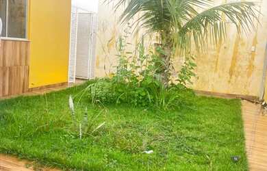 Imagem: A casa em condomínio possui 3 Dormitórios, 2 Banheiros, 1