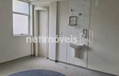 Imagem 12: Excelente prédio no bairro de Lourdes.Ideal para clínicas