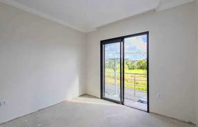 Imagem 8: Sobrado à venda com 3 quartos em Santa Felicidade em Curitiba