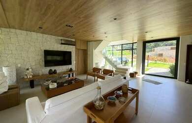 Imagem 8: Casa Duplex na Fazenda Marambaia, 380 m2, 4 suites - em Corrêas - Petrópolis...