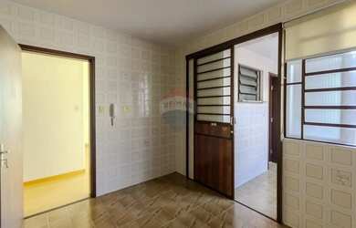 Imagem 9: APARTAMENTO CENTRAL AMPLO À VENDA - 3 DORMITÓRIOS