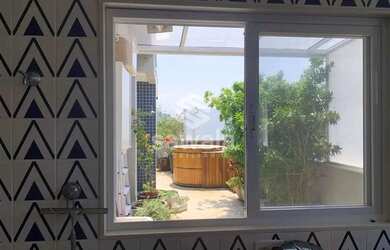 Imagem: O apartamento na cobertura possui 3 Dormitórios, 5 Banheiros