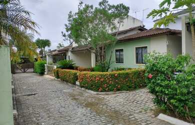 Imagem: A casa em condomínio possui 3 Dormitórios, 2 Banheiros, 3