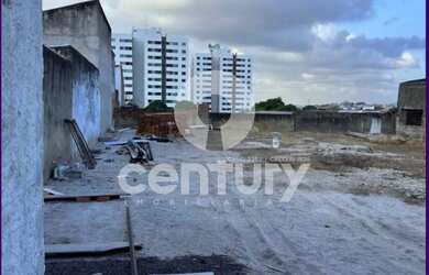 Imagem: O terreno possui 992m² de Área e está localizado em Santos