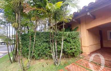 Imagem: A casa em condomínio possui 3 Dormitórios, 5 Banheiros, 5