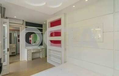 Imagem 13: Casa com 3 quartos e 5 banheiros no Alto Petrópolis