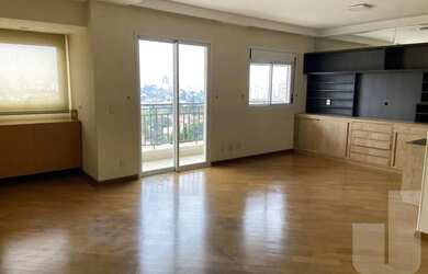 Imagem: O apartamento possui 1 Dormitório, 1 Banheiro, 2 Vagas na garagem