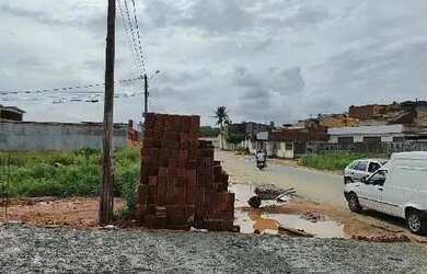 Imagem: A casa possui 2 Dormitórios, 1 Banheiro e 190m² de Área e