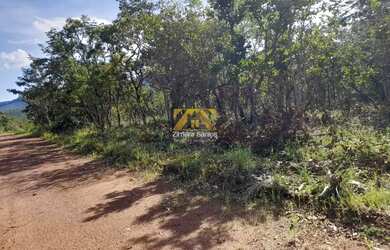 Imagem: O terreno possui 2.618m² de Área e está localizado em Jardim