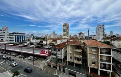 Imagem: O apartamento possui 1 Dormitório, 2 Banheiros, 1 Vaga na garagem