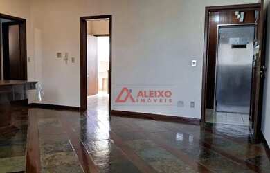 Imagem: O apartamento possui 3 Dormitórios, 2 Banheiros, 2 Vagas na