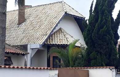 Imagem: O terreno possui 200m² de Área e está localizado em Vila