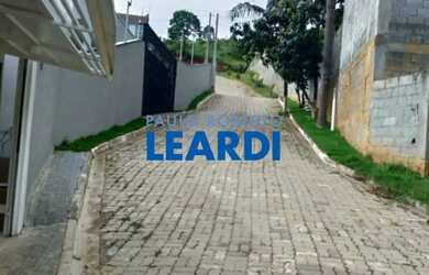 Imagem: CASA TÉRREA - PORTÃO - SP