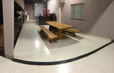 Imagem 3: Vende se casa urgente. Piscina, Churrasqueira, Área de serviçoe624m²...