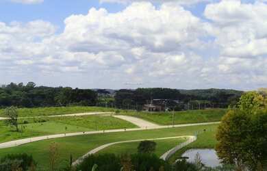 Imagem: O terreno possui 1.004m² de Área e está localizado em Garibaldi