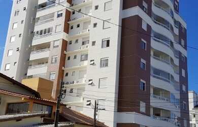 Imagem: O apartamento possui 3 Dormitórios, 2 Banheiros, 2 Vagas na