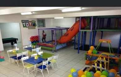 Imagem 3: Galpão/Depósito/Armazém para aluguel e venda possui 420 metros quadrados