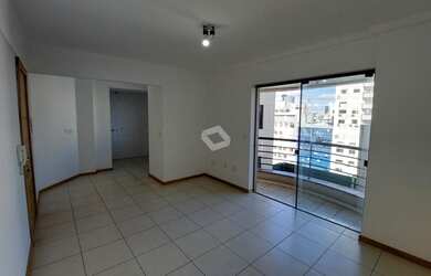 Imagem: O apartamento possui 1 Dormitório, 1 Banheiro, 44m² de Área