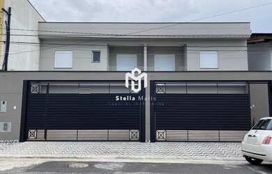 Imagem: A casa possui 3 Dormitórios, 3 Banheiros, 2 Vagas na garagem