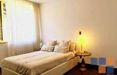 Imagem: O apartamento possui 4 Dormitórios, 3 Banheiros, 3 Vagas na