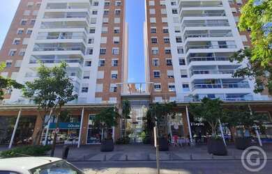 Imagem: O apartamento possui 4 Dormitórios, 3 Banheiros, 2 Vagas na