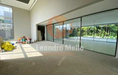 Imagem: SOBRADO ESPAÇO CERÂMICA - BELÍSSIMO IMÓVEL