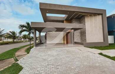 Imagem: A casa em condomínio possui 3 Dormitórios, 3 Banheiros, 4