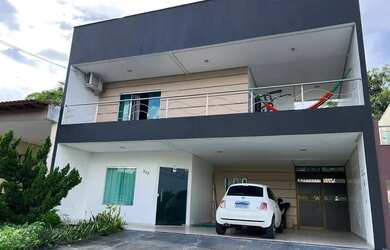 Imagem: A casa em condomínio possui 3 Dormitórios, 5 Banheiros, 4