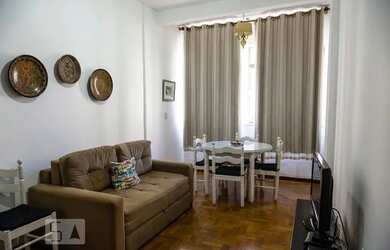 Imagem: O apartamento para alugar possui 1 Dormitório, 1 Banheiro e