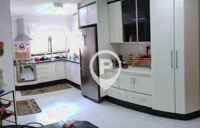 Imagem: O apartamento possui 3 Dormitórios, 2 Banheiros, 2 Vagas na