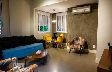 Imagem: O apartamento possui 2 Dormitórios, 1 Banheiro, 50m² de Área