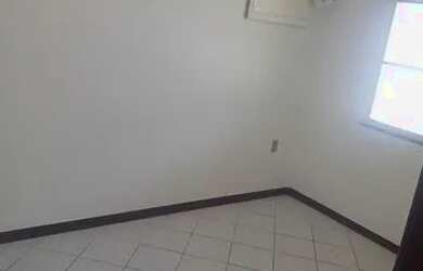 Imagem: A casa possui 2 Dormitórios, 2 Banheiros, 1 Vaga na garagem