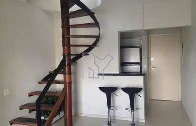 Imagem: O apartamento na cobertura possui 3 Dormitórios, 2 Banheiros