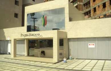 Imagem: O apartamento possui 3 Dormitórios, 3 Banheiros, 2 Vagas na