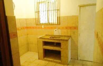 Imagem 3: Casas a Venda. 110m² de Área, 5 Banheirose5 Dormitórios