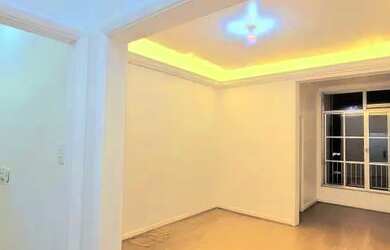 Imagem: O apartamento e possui 3 Dormitórios, Suítes, 3 Banheiros