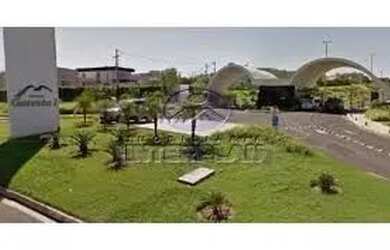 Imagem: A casa em condomínio possui 3 Dormitórios, 4 Banheiros, 4