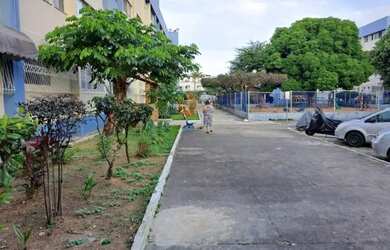 Imagem: O apartamento possui 2 Dormitórios, 1 Banheiro, 5 Vagas na