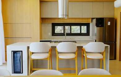 Imagem 3: Casa nova com 05 suítes à venda em Capão da Canoa - Condomínio Costa Serena REF