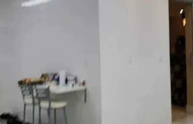 Imagem 14: Casa térrea em Conjunto Residencial no Adrianópolis com portaria 24h