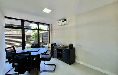 Imagem 10: Quinta Jatobá Seu Novo Lar em Morada de Laranjeiras com 4 Suítes e Lazer...