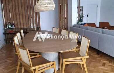 Imagem: O apartamento à venda possui 4 Dormitórios, 4 Banheiros, 1