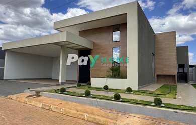 Imagem: A casa em condomínio possui 3 Dormitórios, 3 Banheiros, 4