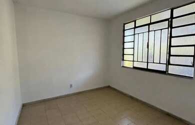 Imagem 4: CASARÃO 4 QTS/TERRAÇO C/ MEIA ÁGUA. OPORTUNIDADE