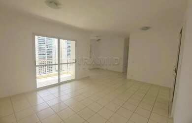 Imagem: O apartamento possui 2 Dormitórios, 2 Banheiros, 2 Vagas na