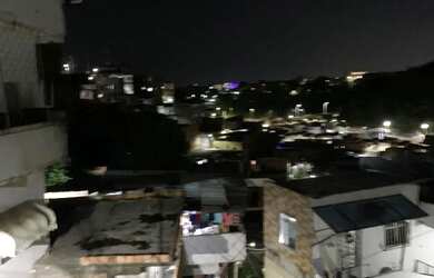 Imagem: A casa possui 2 Dormitórios, 1 Banheiro e está localizado