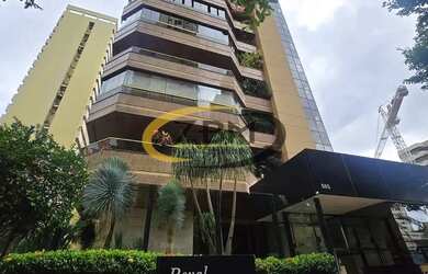 Imagem: O apartamento possui 4 Dormitórios, 5 Banheiros, 2 Vagas na