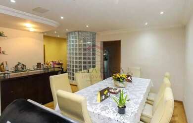 Imagem: O apartamento possui 3 Dormitórios, 5 Banheiros, 3 Vagas na