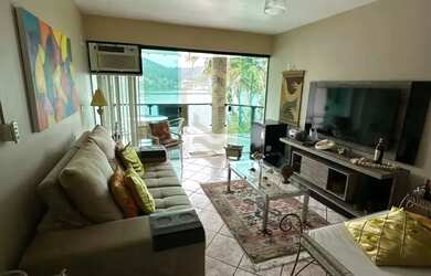 Imagem: O apartamento possui 3 Dormitórios, 2 Banheiros, 2 Vagas na